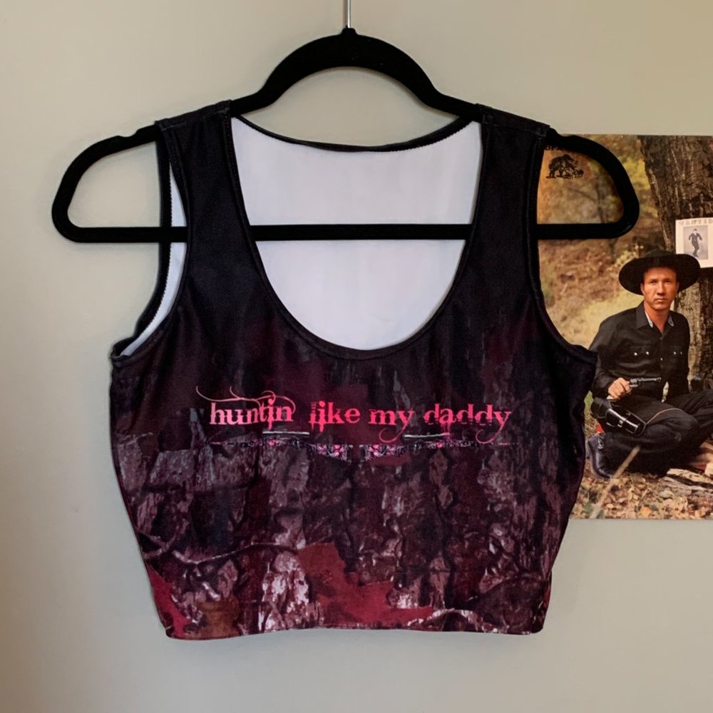 One of a Kind Hoodwinkler “huntin’ like my daddy” Pink camo Lil Wayne top